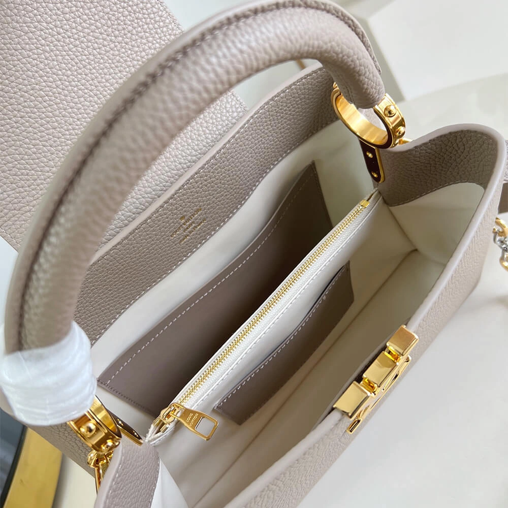 LV Capucines MM(HIGH-END GRADE) WaterResistant 271