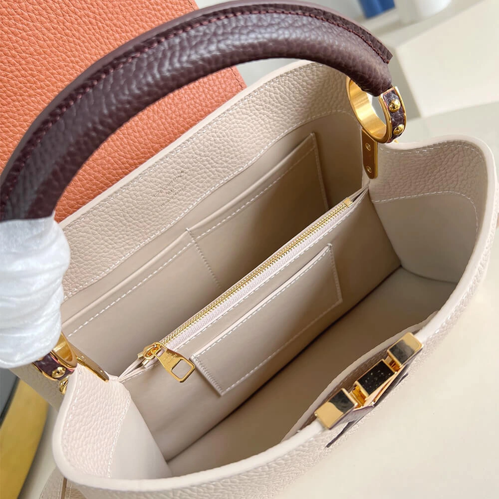LV Capucines MM(HIGH-END GRADE) Classic 298