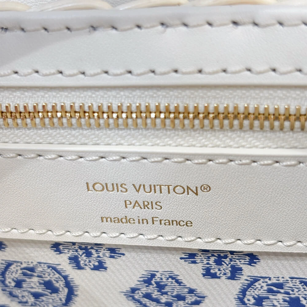 LV Capucines Mini(HIGH-END GRADE) Trendsetting 36