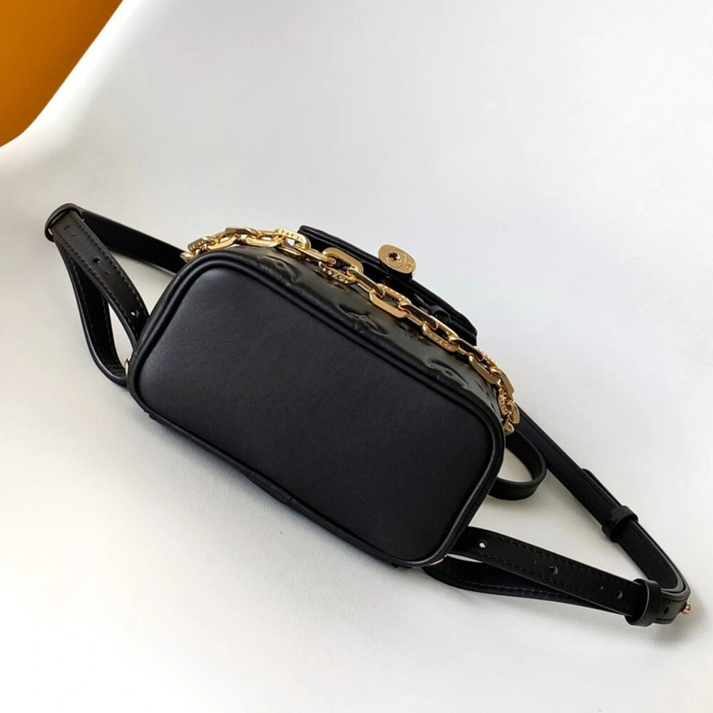 Durable LV Coussin Backpack Mini 258