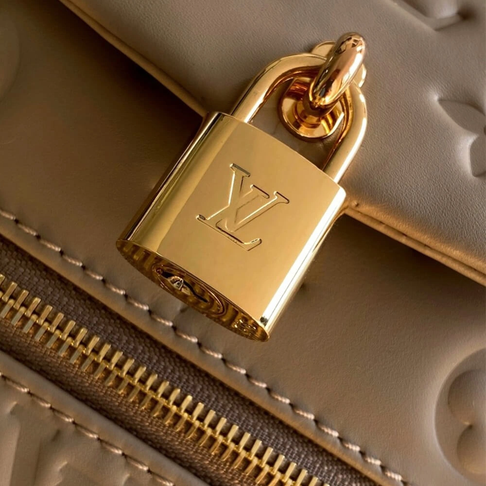 Casual LV Coussin Backpack PM 297