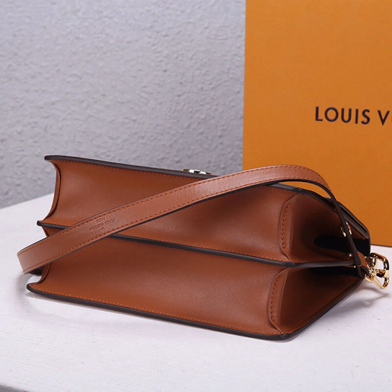 Breathable LV Dauphine MM Bag 832