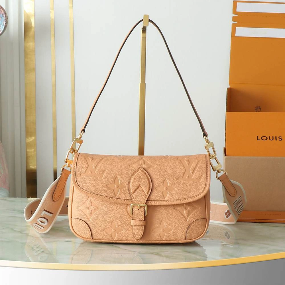 LV Diane Popular 77