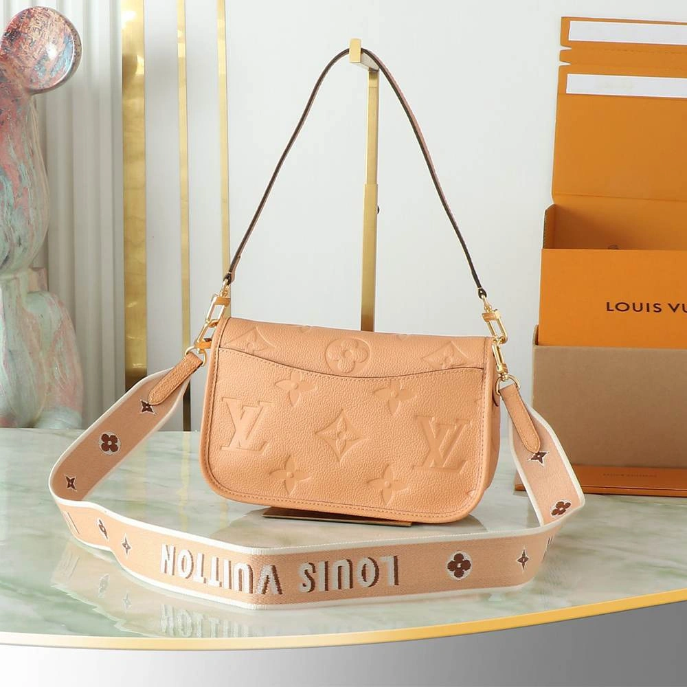LV Diane Popular 77