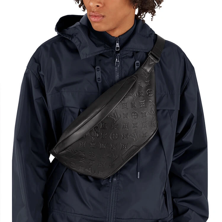 LV Discovery Bumbag Upgraded 929