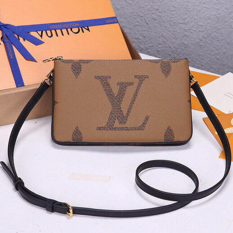 Lightweight LV Double Zip Pochette 865