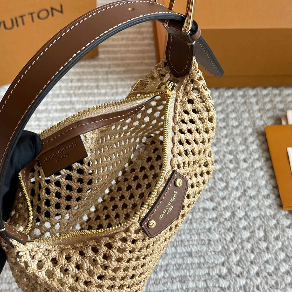 LV Hills Pochette(HIGH-END GRADE) Effortless 212