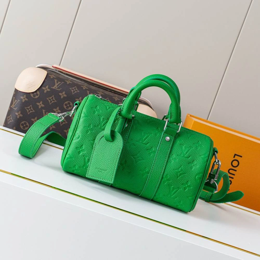 LV Keepall Bandoulière Bold 205