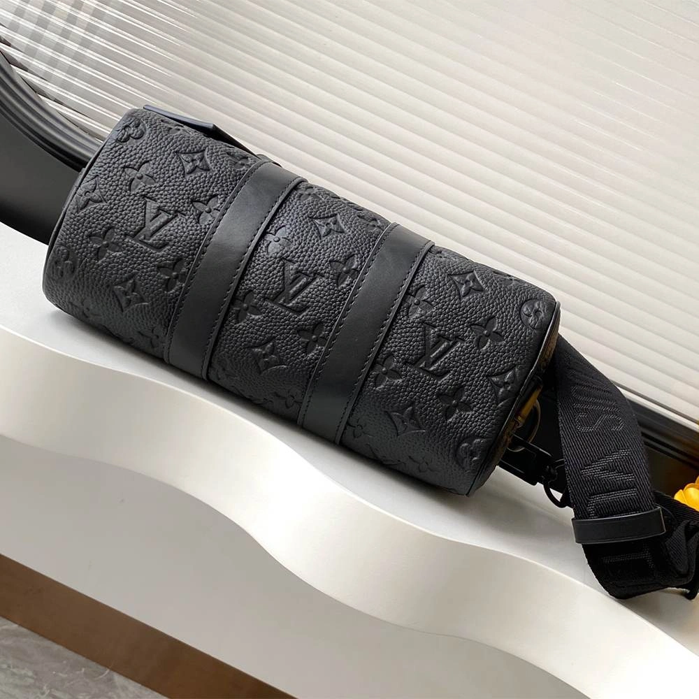 LV Keepall Bandoulière FlexibleFit 192