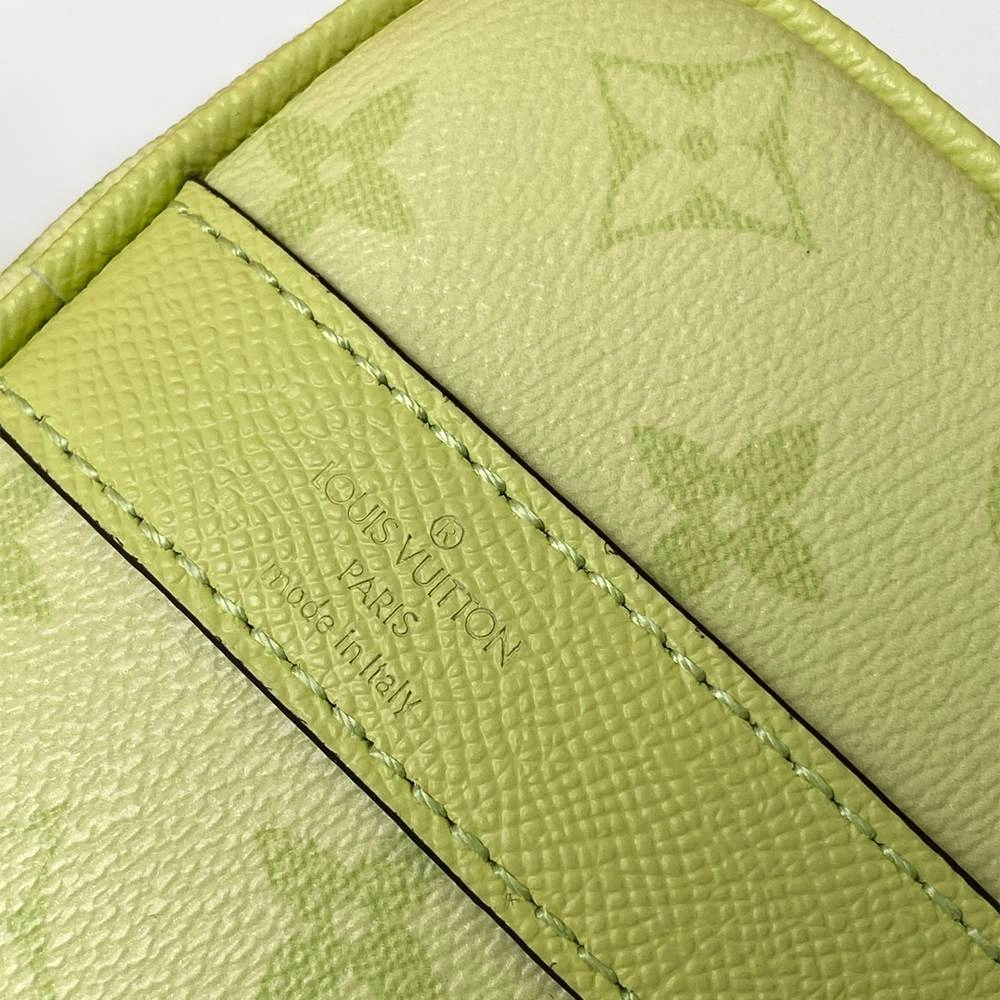 LV Keepall Bandoulière Soft 188