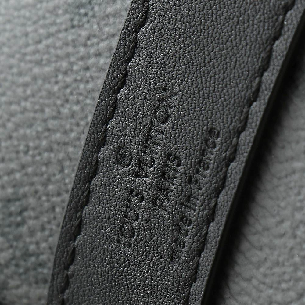 LV Keepall Bandoulière HighPerformance 178