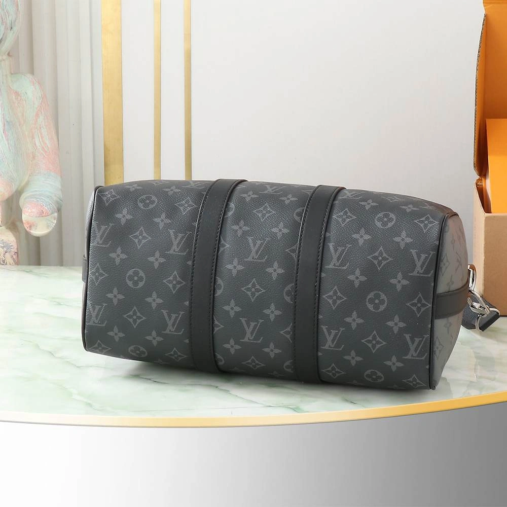 LV Keepall Bandoulière Durable 66