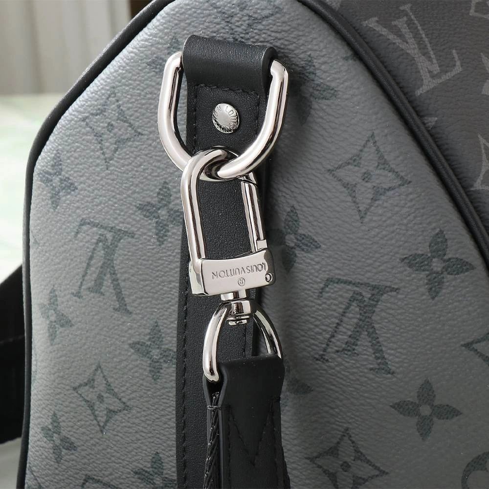 LV Keepall Bandoulière Durable 66