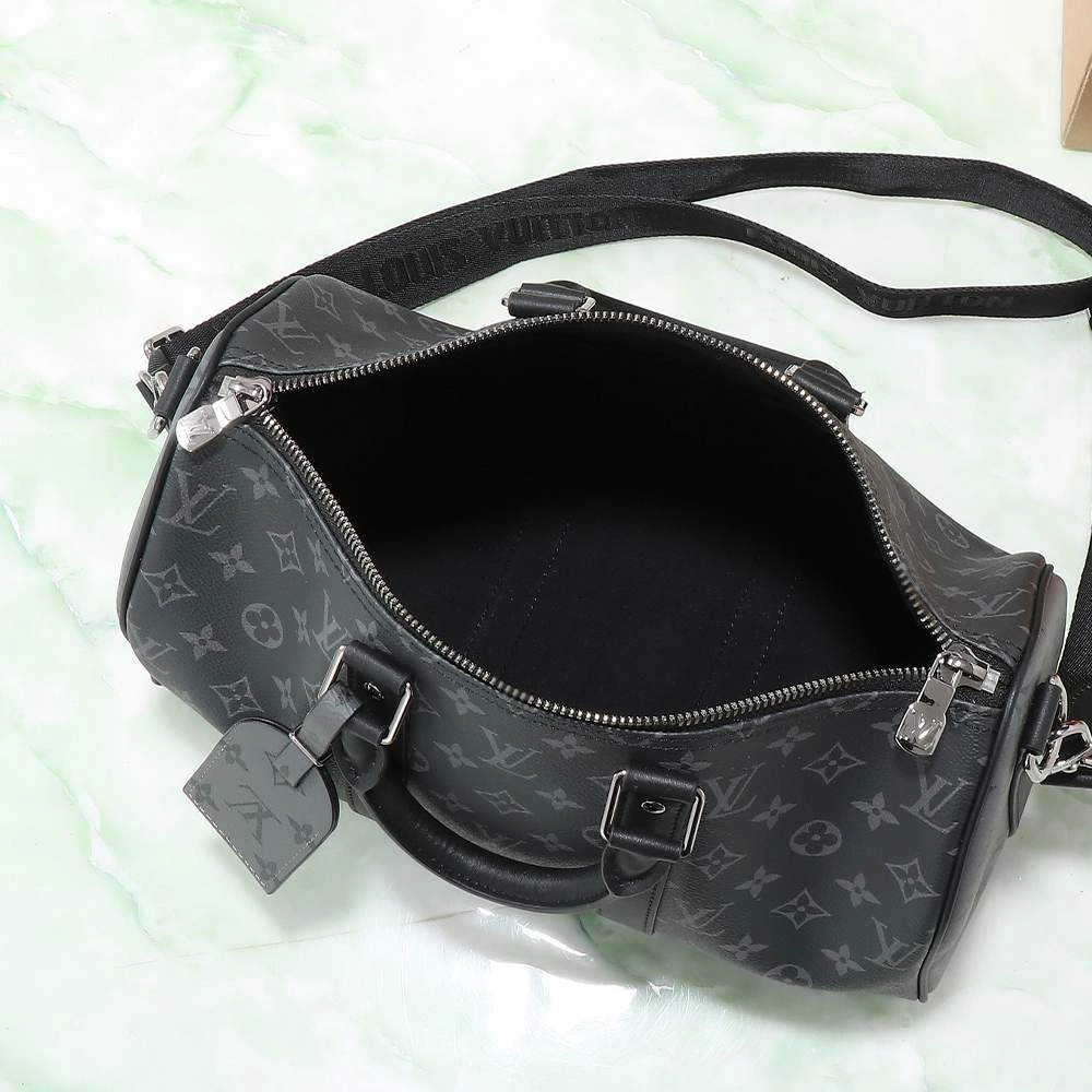 LV Keepall Bandoulière Durable 66