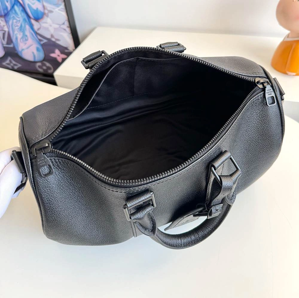 LV Keepall Bandoulière Bright 18