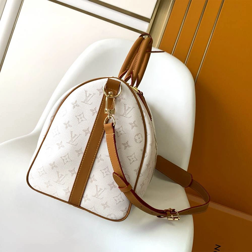OdorResistant LV Keepall Bandoulière 53