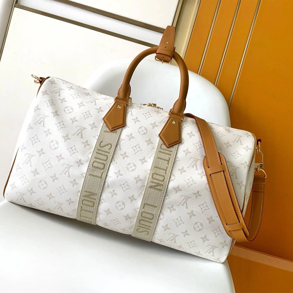 OdorResistant LV Keepall Bandoulière 53