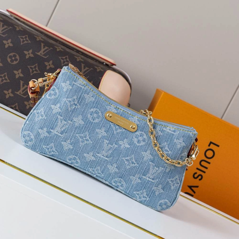 LV Liv Pochette ModernLook 95