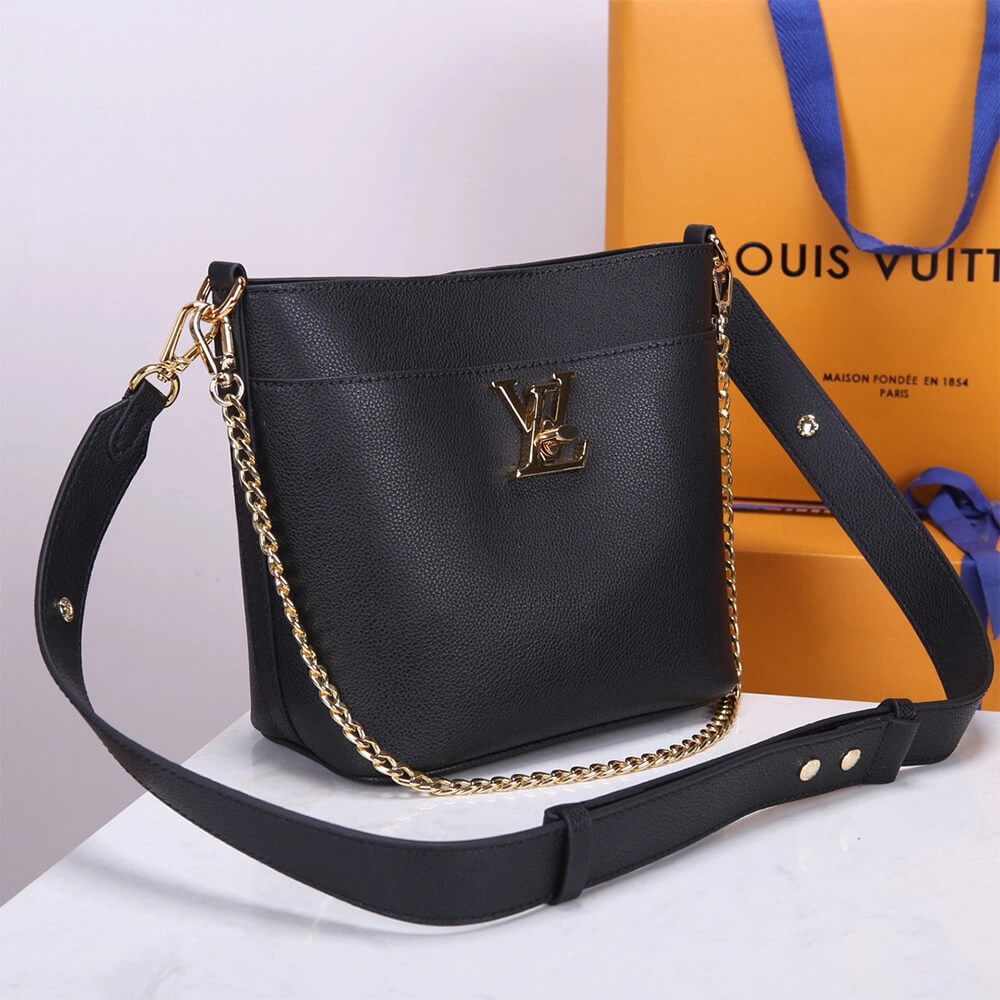 LV Lock and Walk Packable 168
