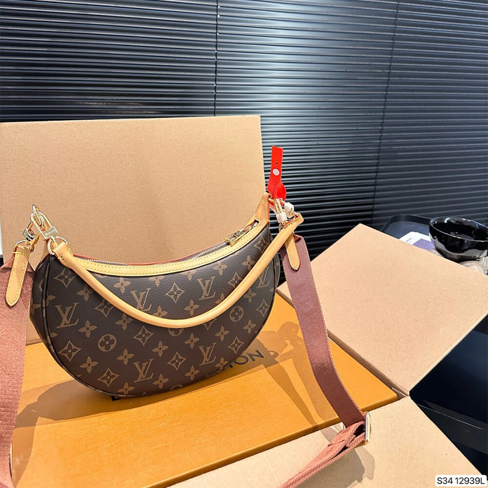 LV Looping FashionForward 540