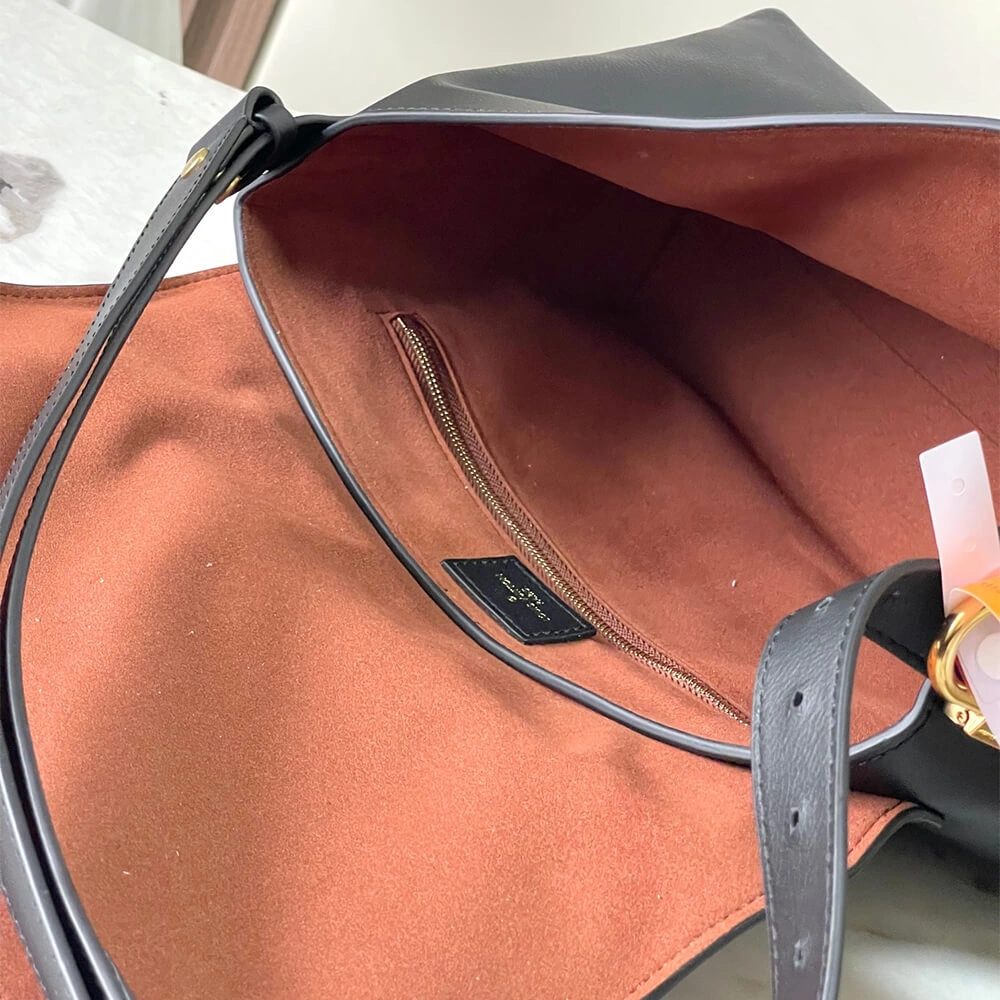 Lightweight LV Low Key Messenger 411