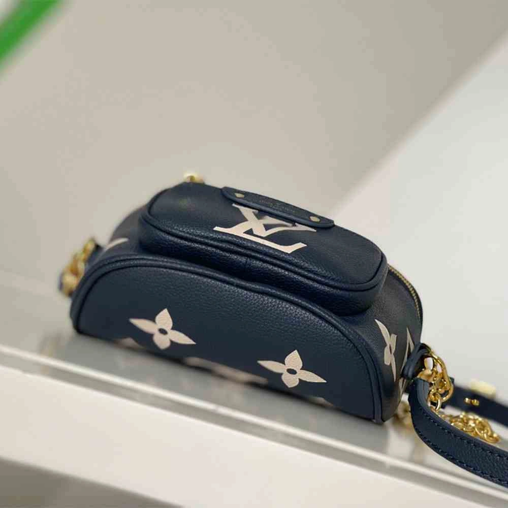 Classic LV Mini Bumbag 139