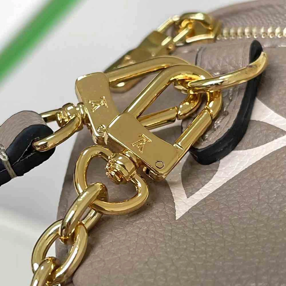 LV Mini Bumbag Practical 126