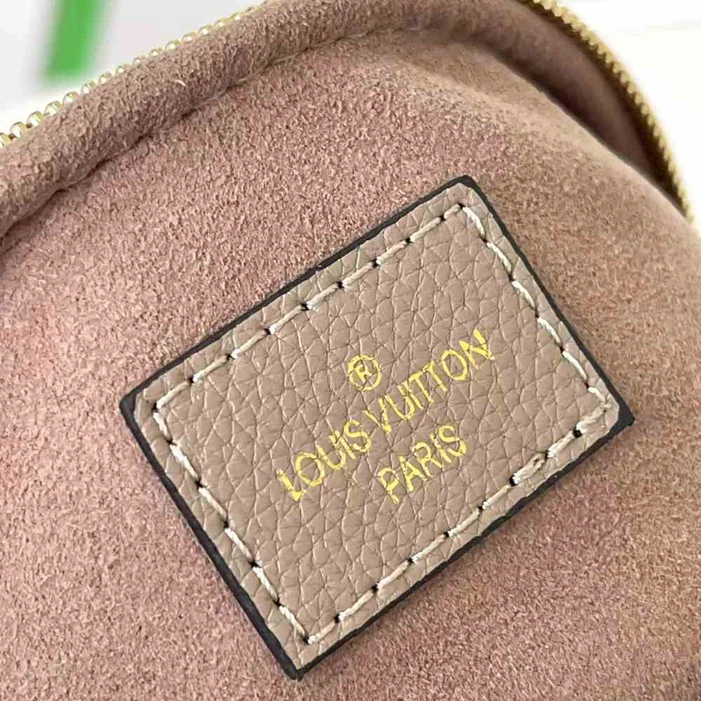 LV Mini Bumbag Practical 126