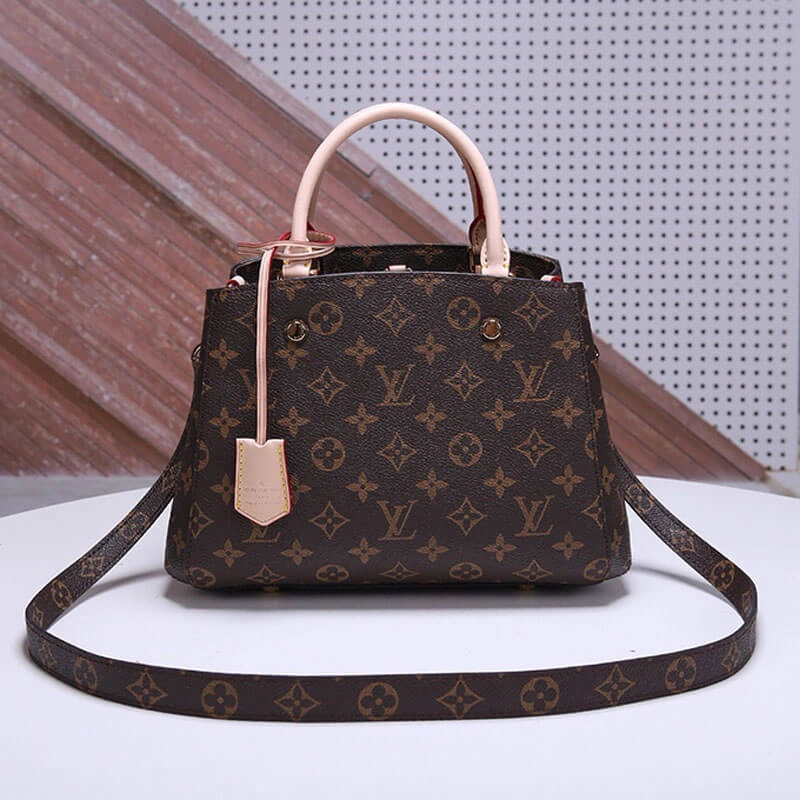 LV Montaigne BB Handbag Functional 814