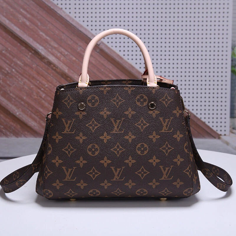 LV Montaigne BB Handbag Functional 814