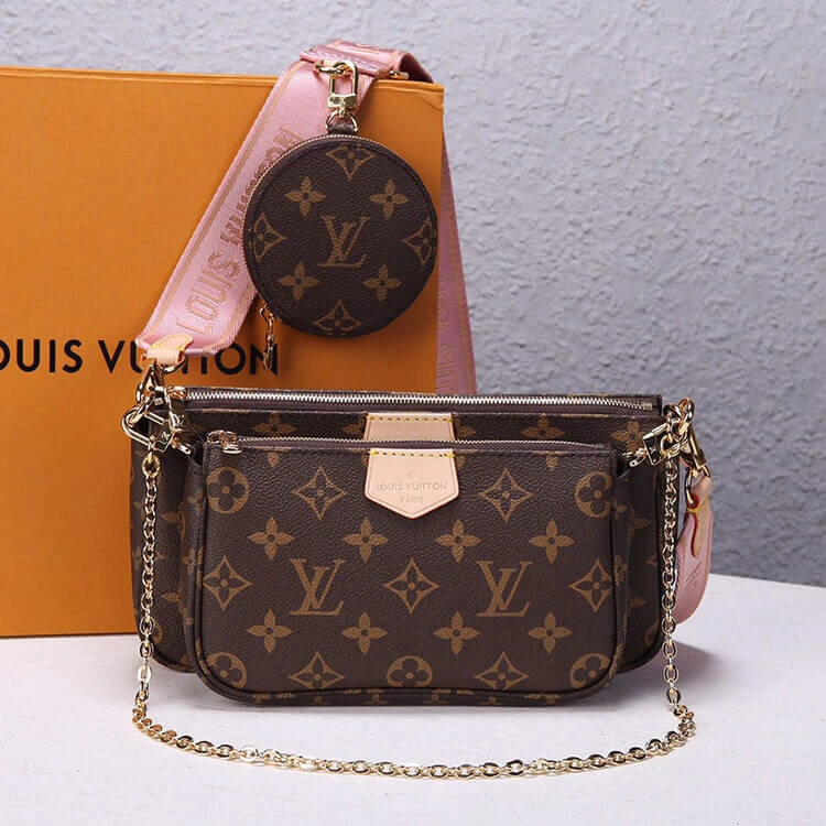 LV Multi Pochette Accessoires RelaxedFit 863