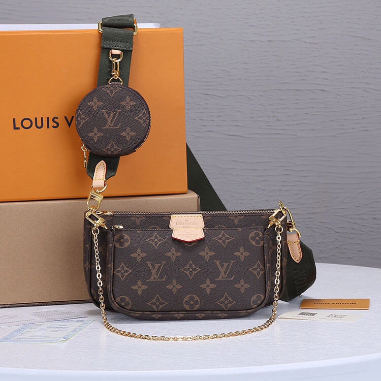 Sophisticated LV Multi Pochette Accessoires 835