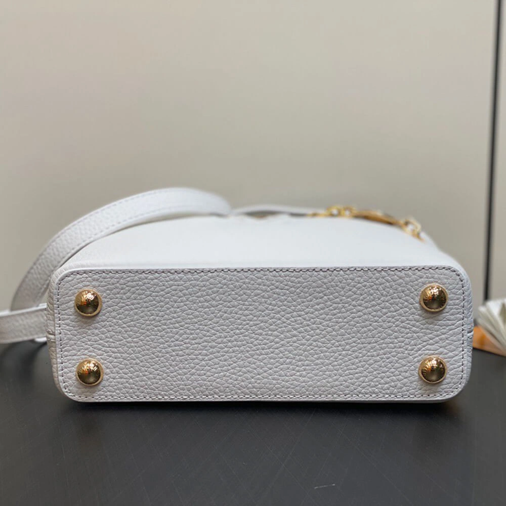 LV My Capucines Bag(HIGH-END GRADE) Premium 402