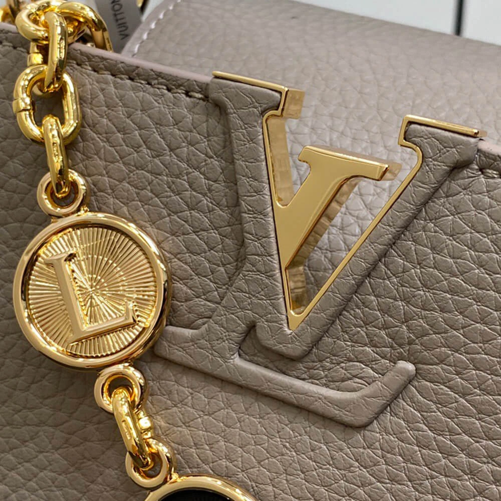 LV My Capucines Bag(HIGH-END GRADE) Neat 399
