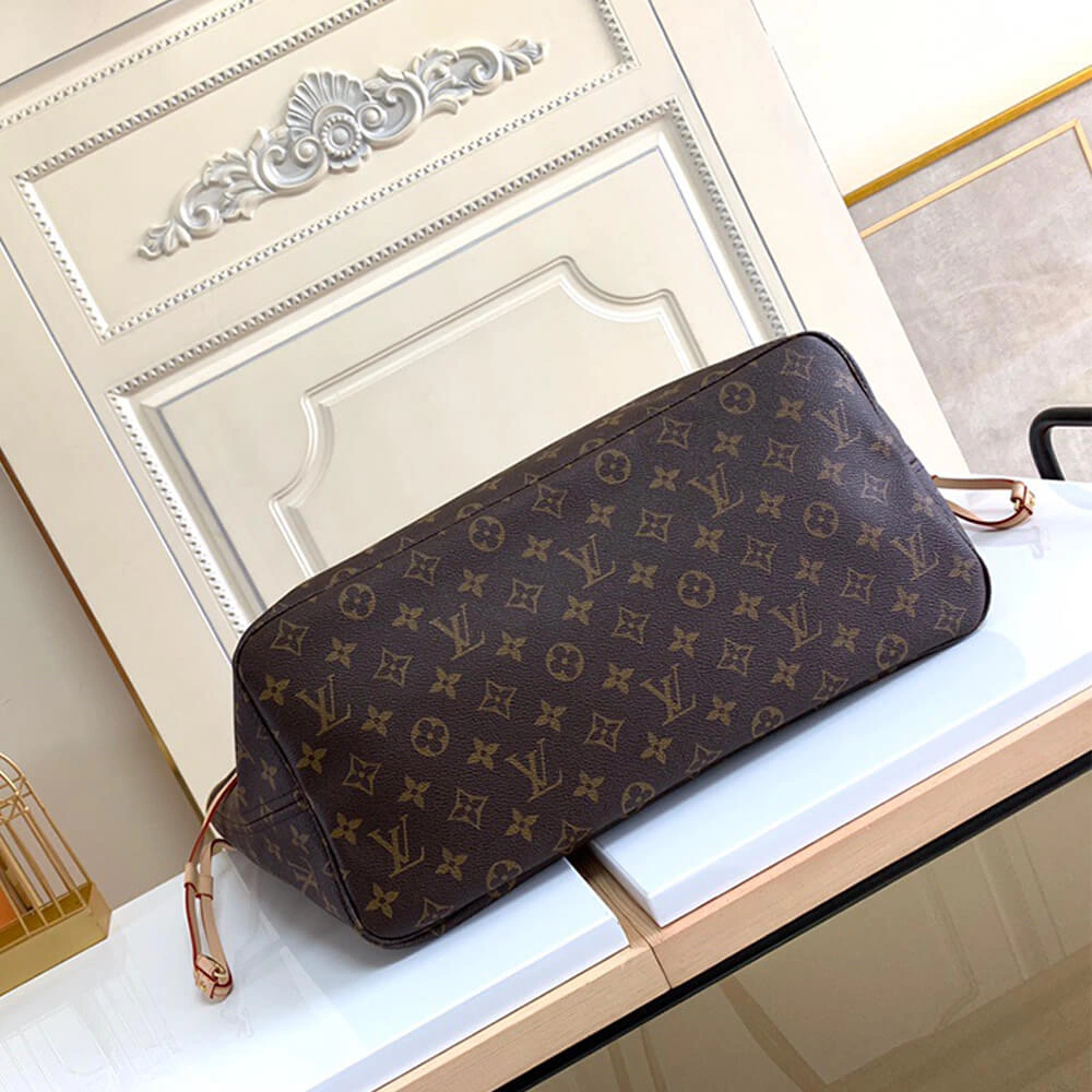 LV NEVERFULL GM Sophisticated 592