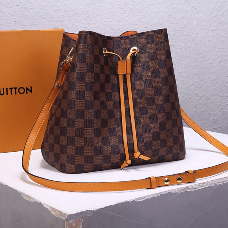 SmoothTexture LV NeoNoe Bucket Bag 778