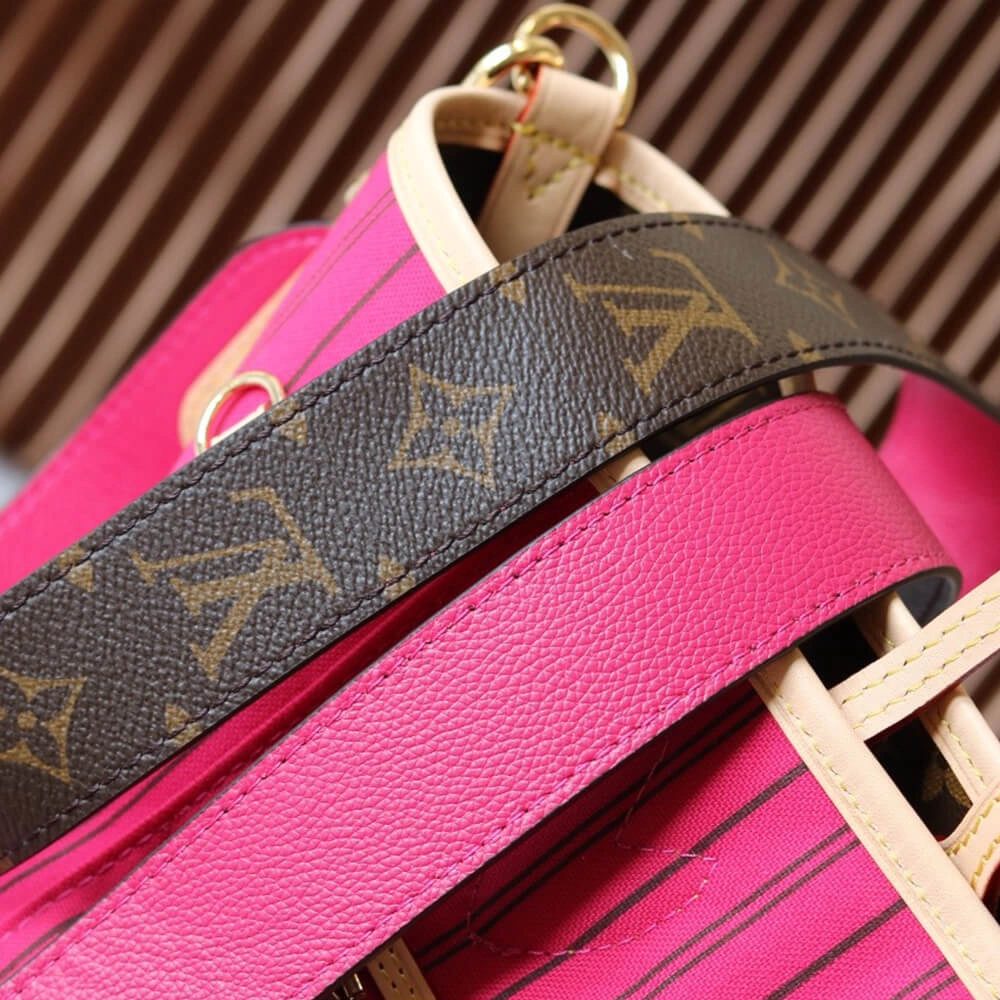 LV Neverfull Bandouliere Inside Out MM OdorResistant 439