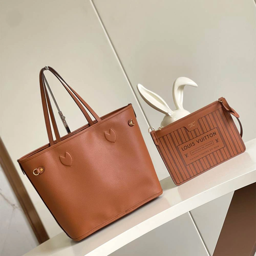 LV Neverfull Inside Out MM Comfortable 91