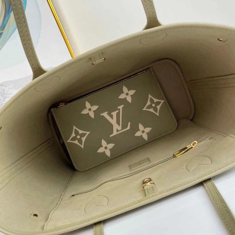 LV Neverfull MM UrbanChic 253