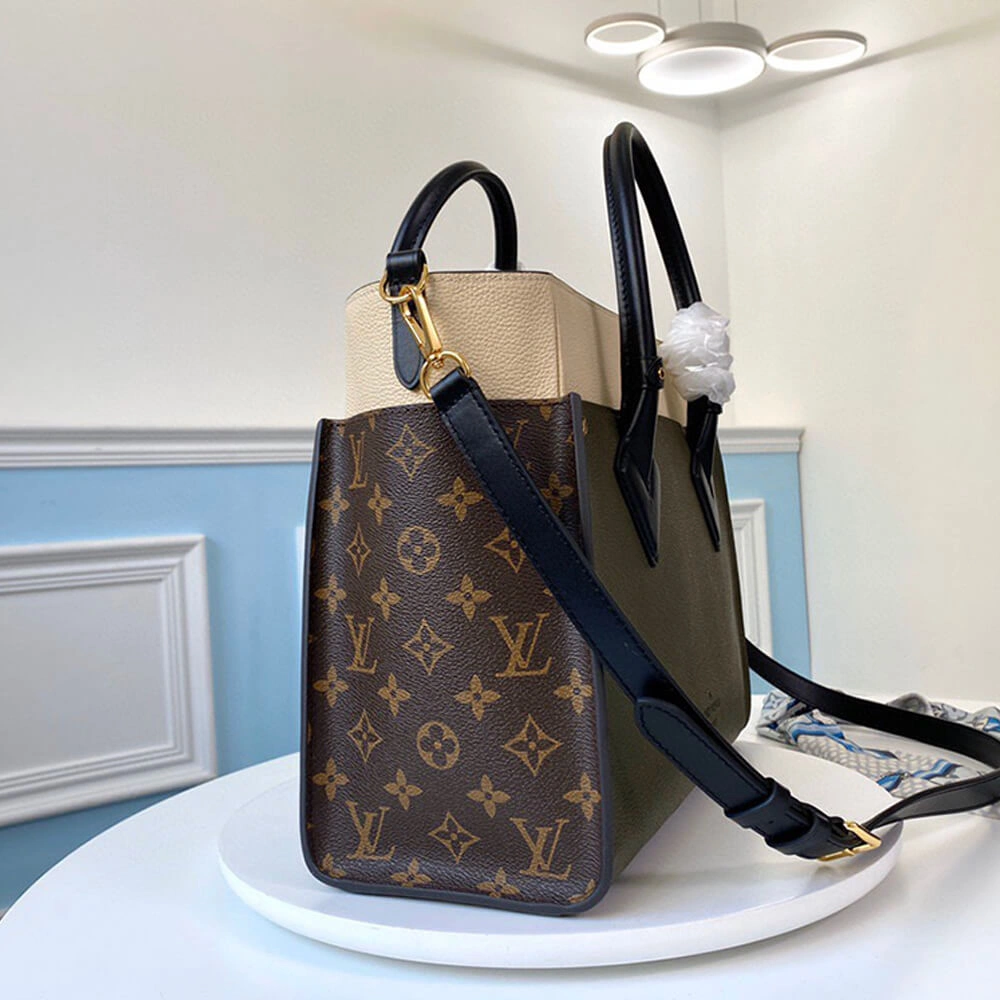 LV ON MY SIDE MM Effortless 645