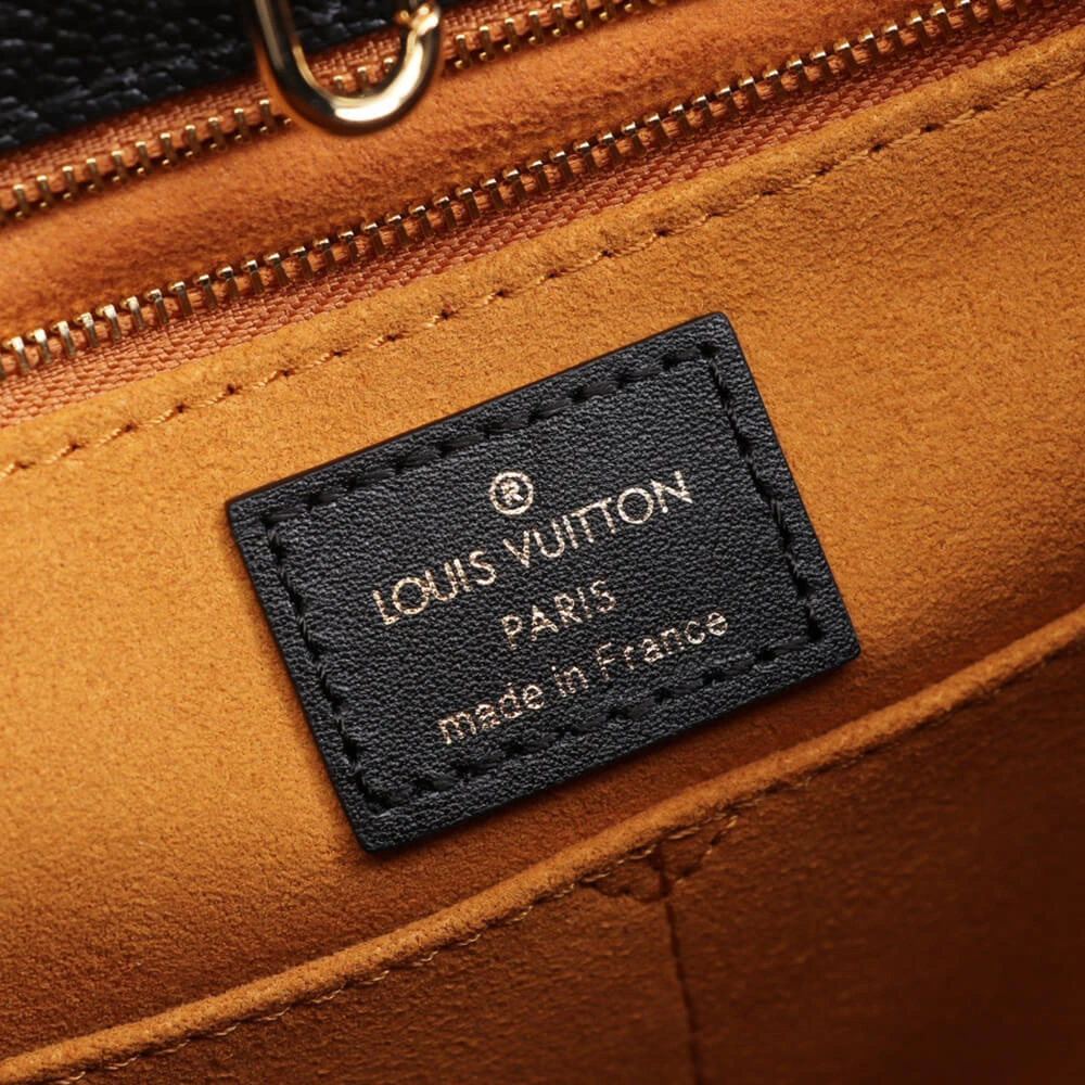 LV ONTHEGO MM TechFriendly 643