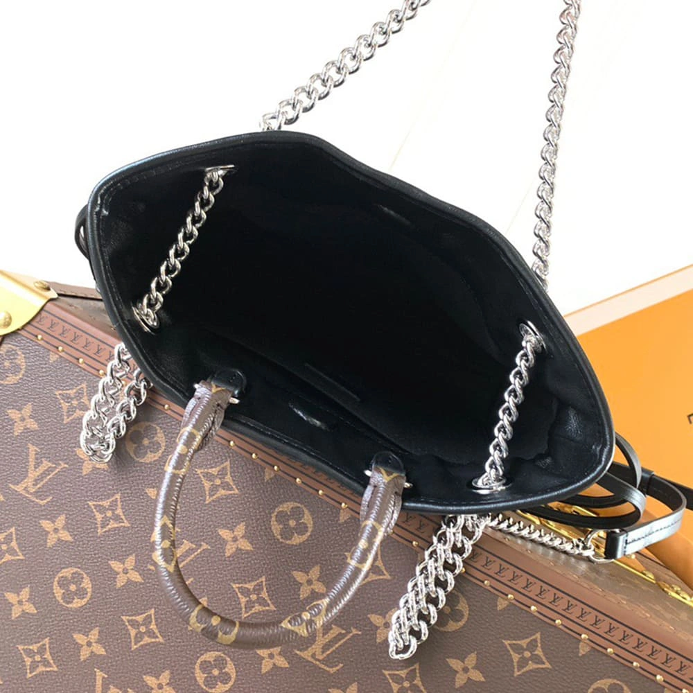 Modern LV Off Duty Backpack Vibe(HIGH-END GRADE) 48
