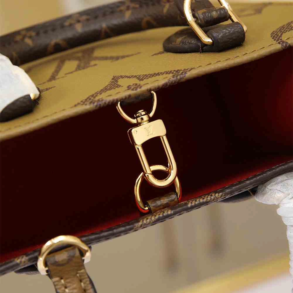WaterResistant LV OnTheGo BB 114