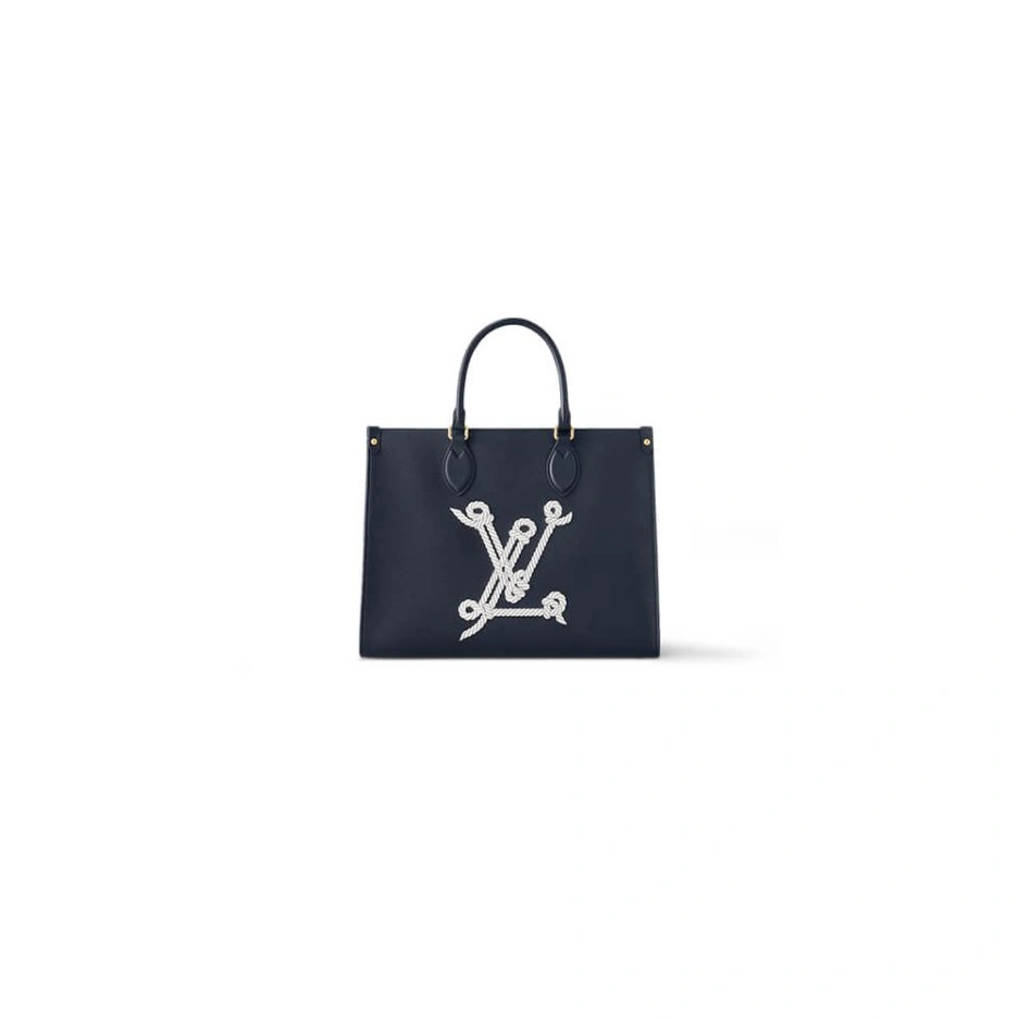 Sophisticated LV OnTheGo MM 537