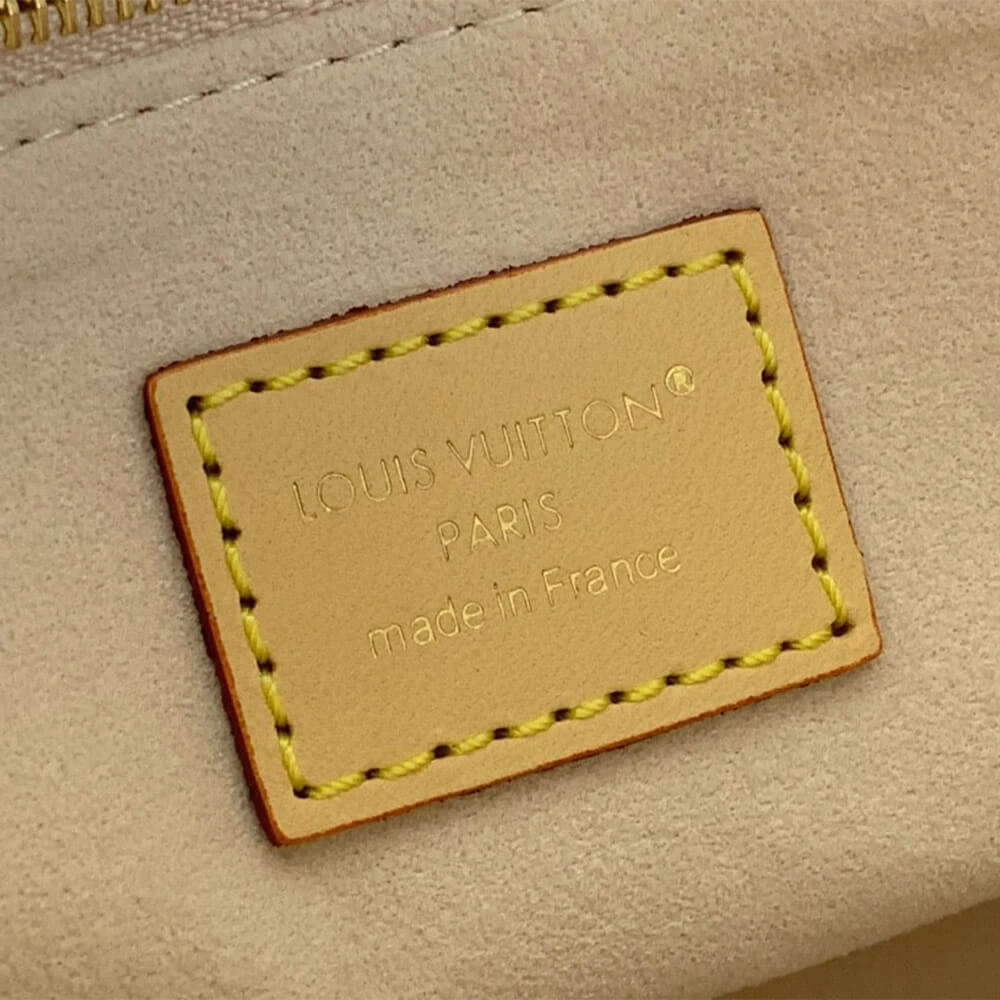 LV OnTheGo PM ModernLook 217