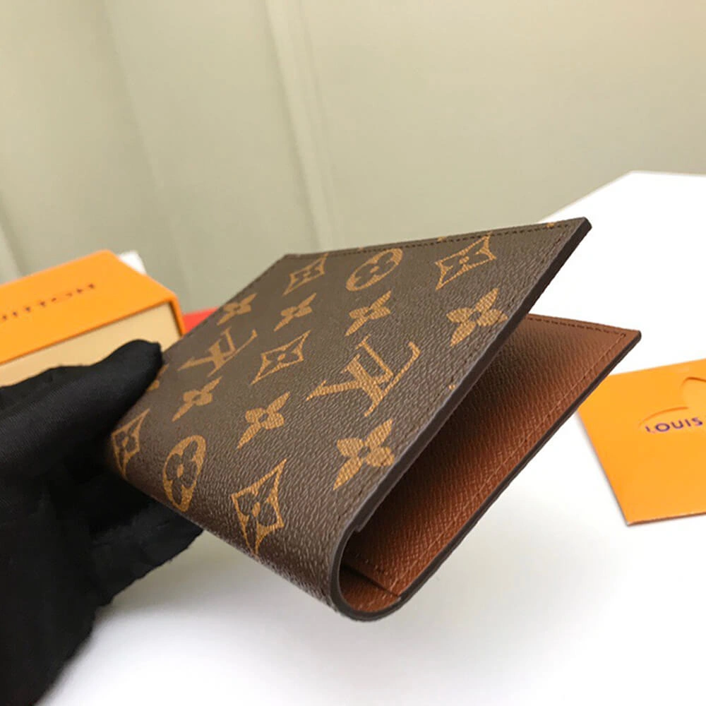LV PASSPORT COVER GoodFit 615