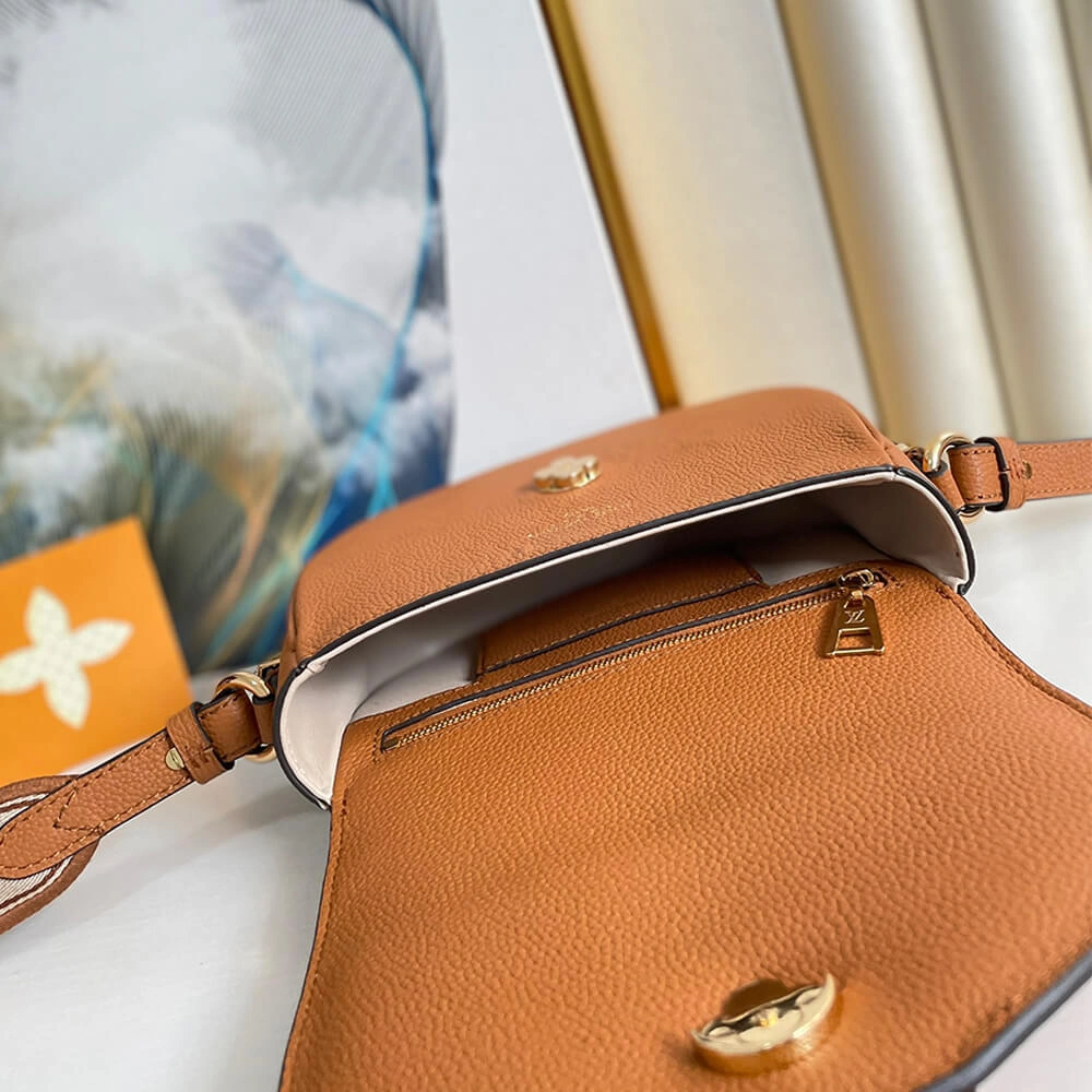 LV PONT 9 SOFT PM Sustainable 622