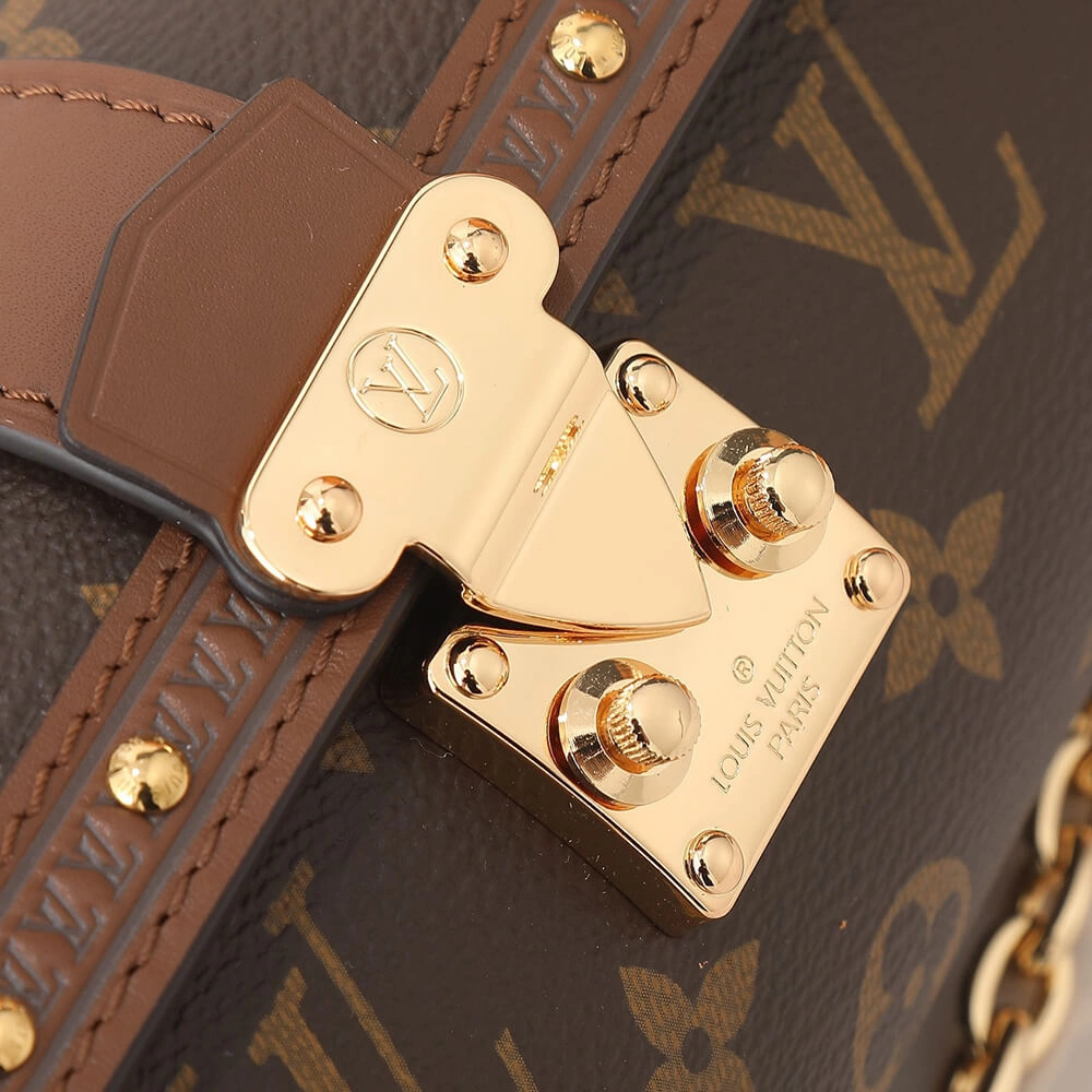 WeatherProof LV Papillon Trunk 504