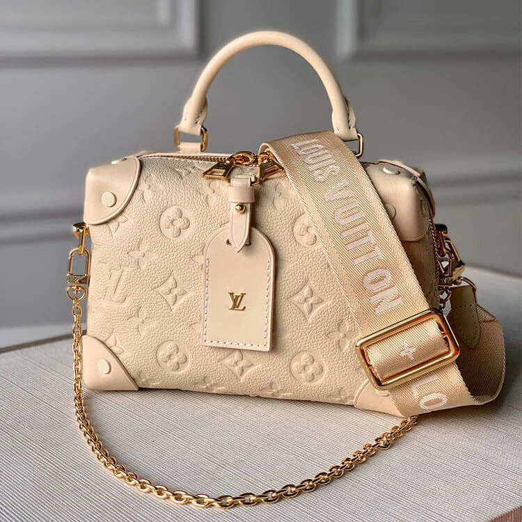 Cozy LV Petite Malle Souple Handbag 943