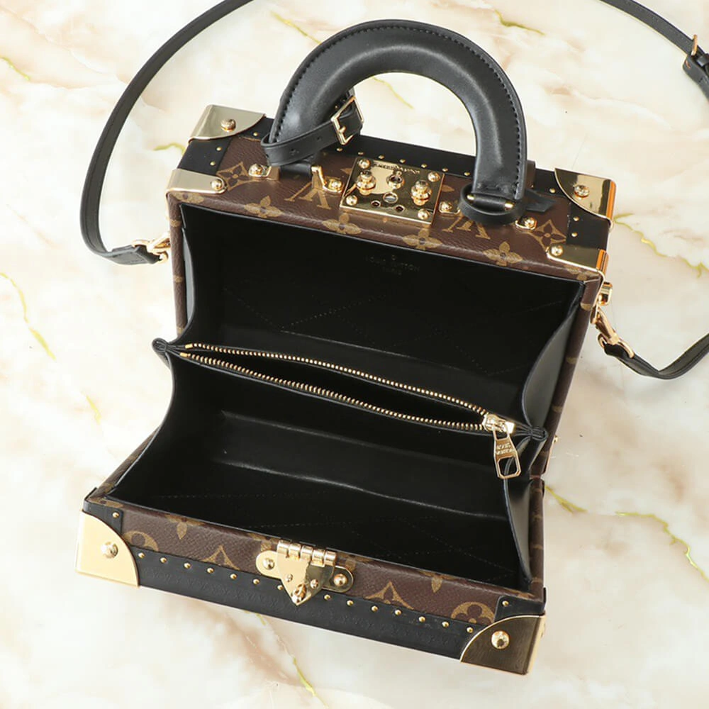 Durable LV Petite Valise Monogram Reverse 160